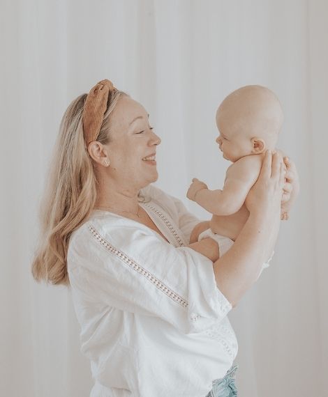 Jenny Sandberg – OnnenOte, koulutettu vyöhyketerapeutti ja vauvahieronnan asiantuntija